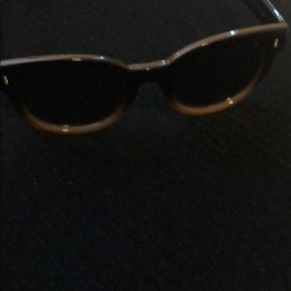 Laundry by Shelli Segal Los Angeles Sunglasses - Picture 9 of 9